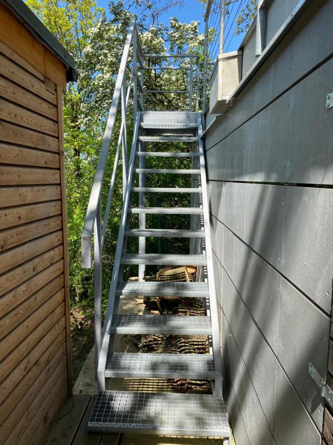 Apartament - F - Vyhlidka Nad Rekou Zdiby